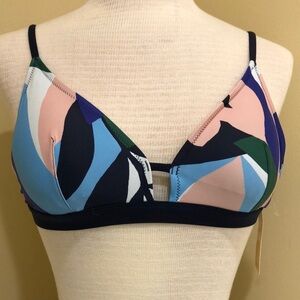 Women’s Swim Bra Top with Moisture-Wicking Fabric Size Medium